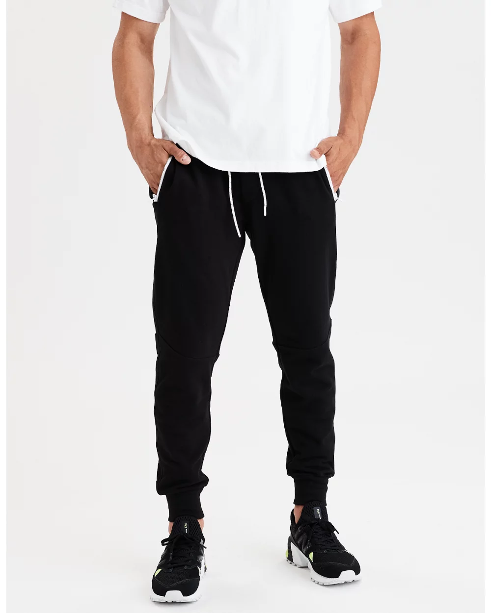 AE Fleece Jogger